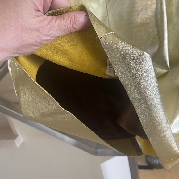 VINTAGE JILL STUART GOLD METALIC SKIRT - Picture 3 of 14